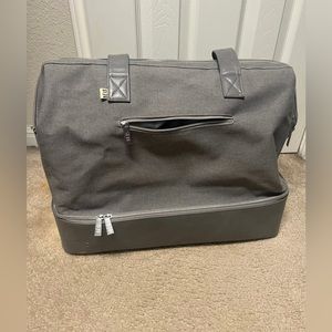 Beis full size Weekender bag
